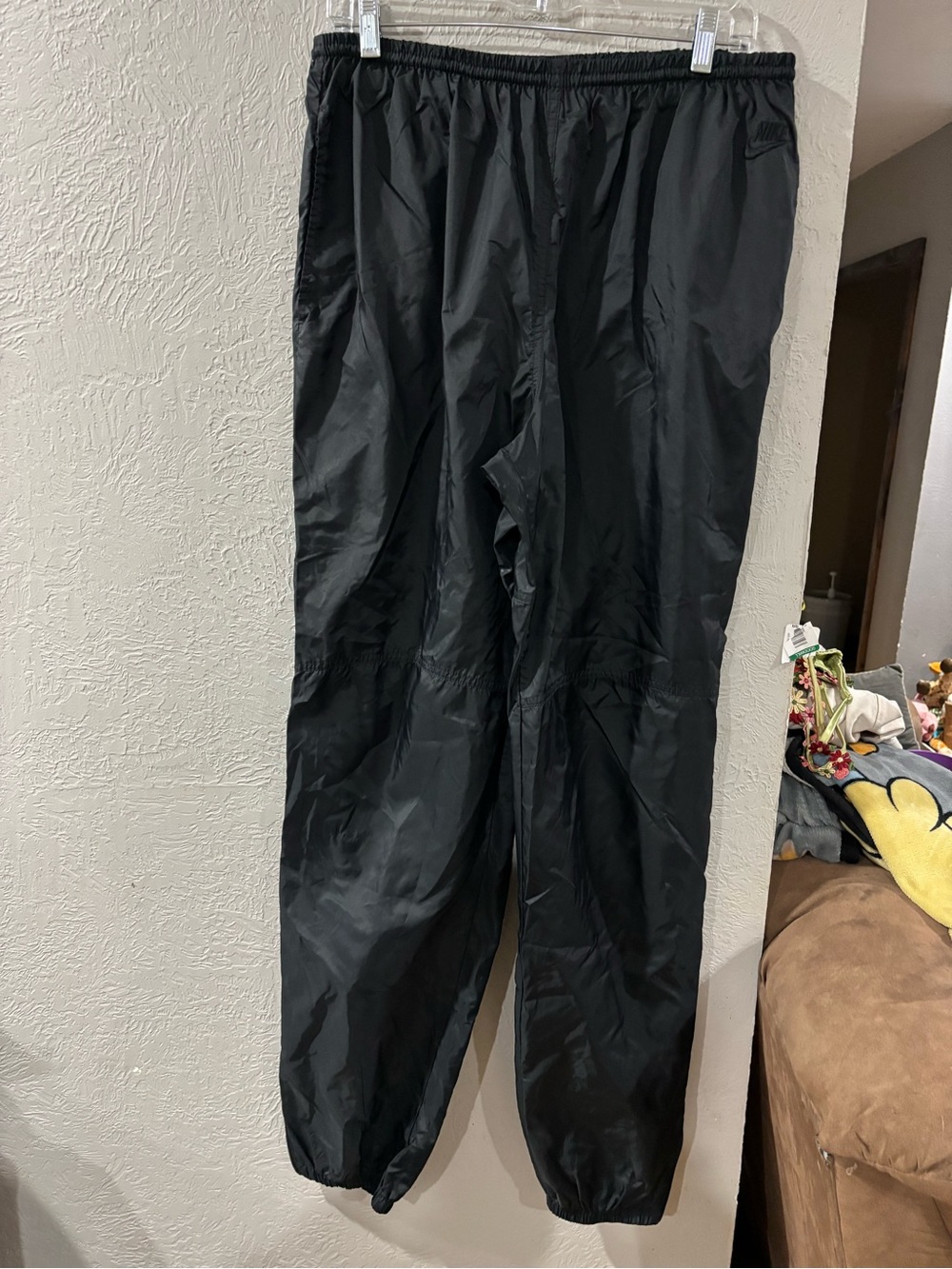 Nike Unlined Vintage track windbreaker athletic pants joggers in black size XL